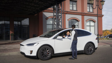 is Tesla a Luxury Car
